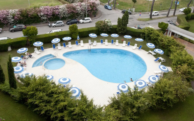 Suites Marilia Apartments