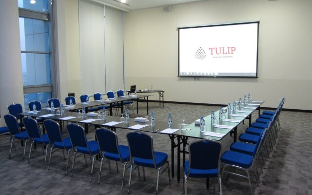 Tulip hotel And Suites