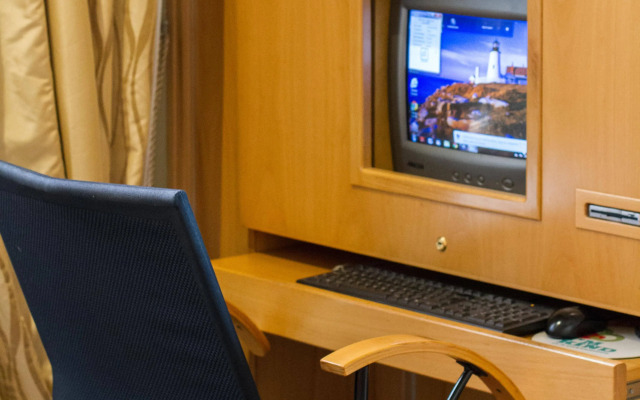 Road Lodge Sandton Grayston Drive