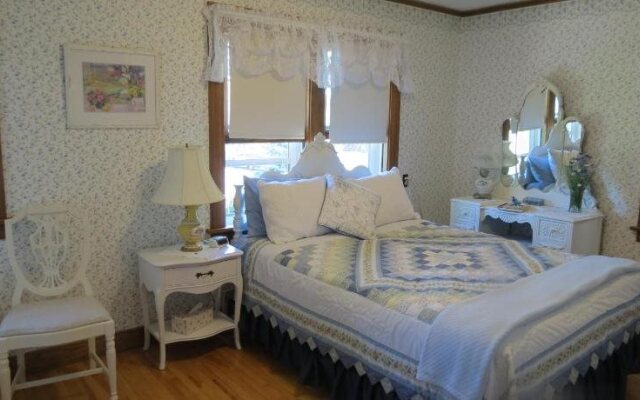 Lilac Village Bed and Breakfast