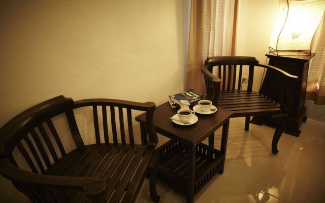 Promtsuk Buri Resort