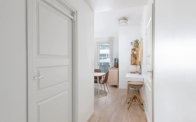 Modern apartment with sauna and free parking