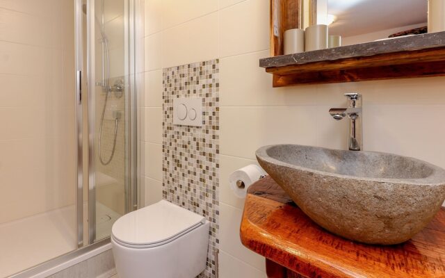 Attractive Holiday Home in Rauris, Near the ski Piste