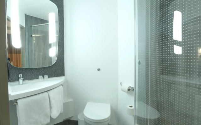 ibis Niort Est Mendes France