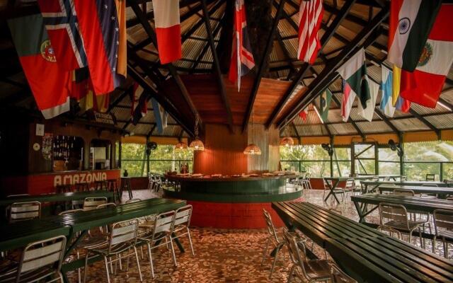 Amazonia Jungle Hotel