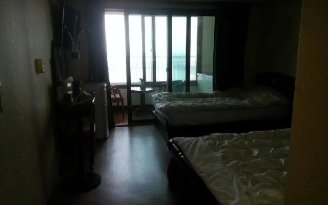 Eden Hostel