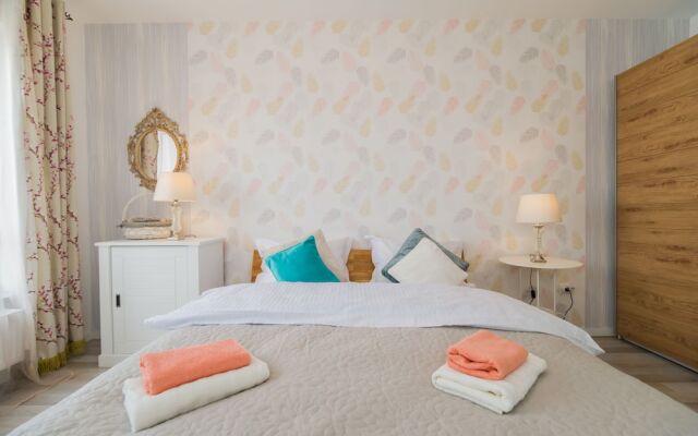 Apartment Pastel