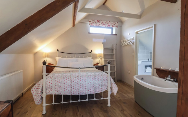 Apple Loft