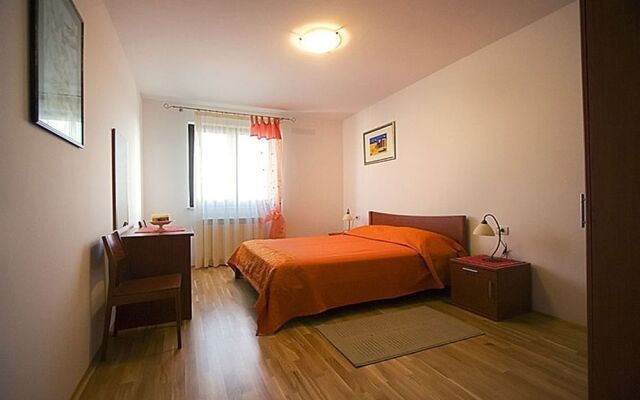 Apartments Maller