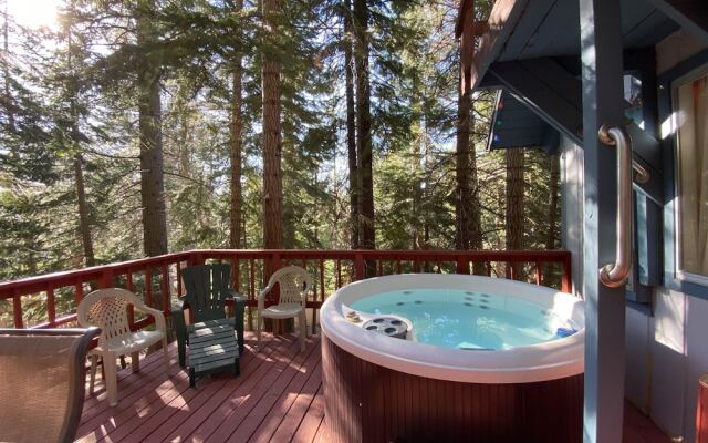 Quintessential Tahoe Cabin