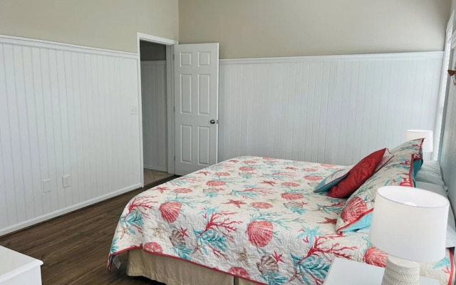 Avalon West- 5 Bedroom Home by RedAwning