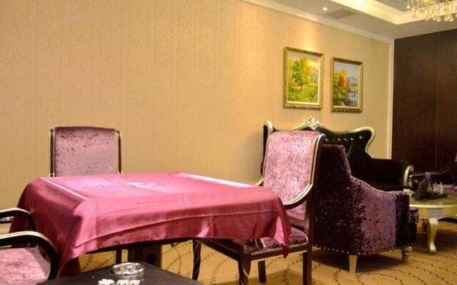 Venice Theme Hotel