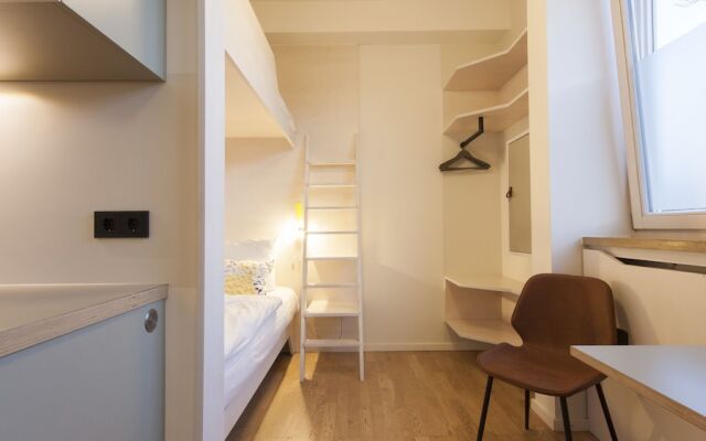 Room for Rent Aparthotel