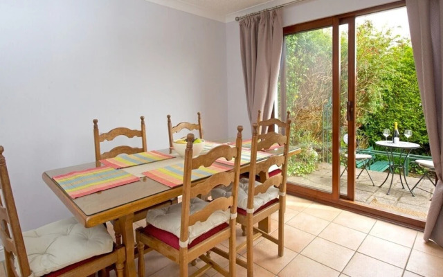 Hatters Garden Holiday Home