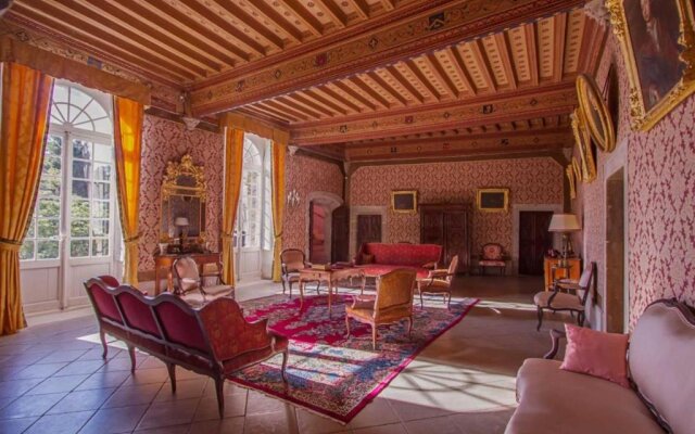 Chateau Dagel Exclusive rental 11 people