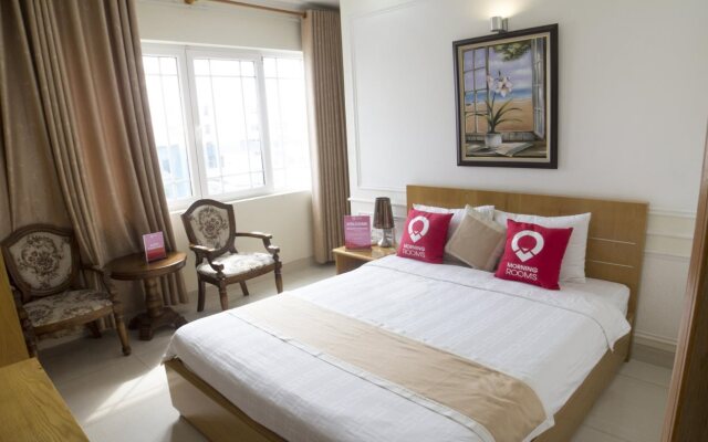 Mimosa Hotel