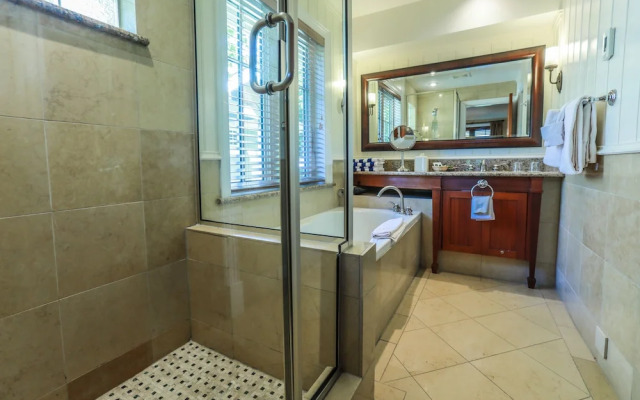 Poets Cove Resort & Spa