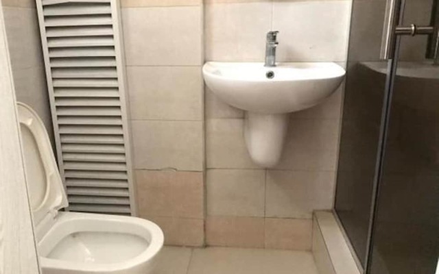 Perfect Havens at Agungi