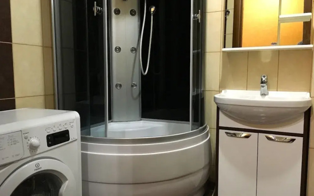 Likehome Apartments Oktyabrskaya