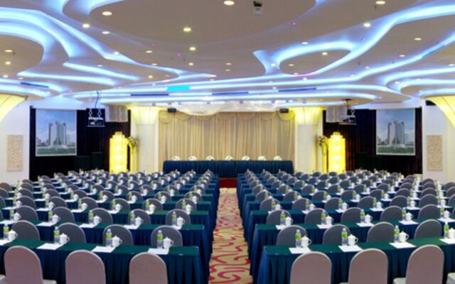Baohua Harbour View Hotel