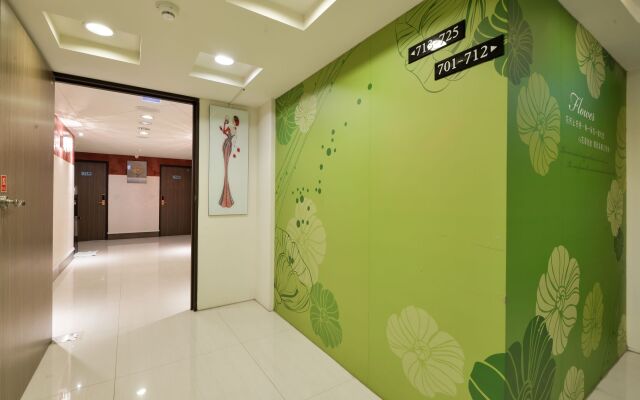 Taichung Saint Hotel