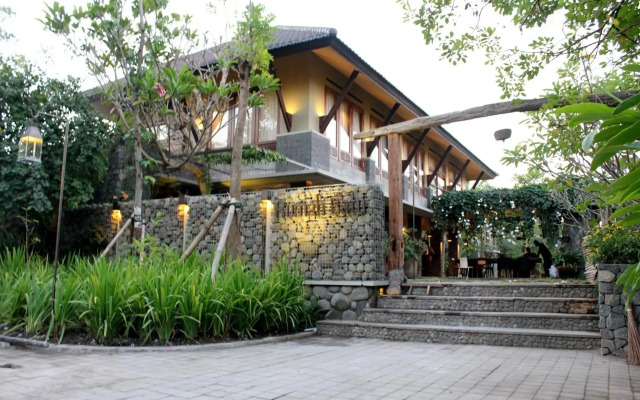 Rumah Batu Boutique Hotel
