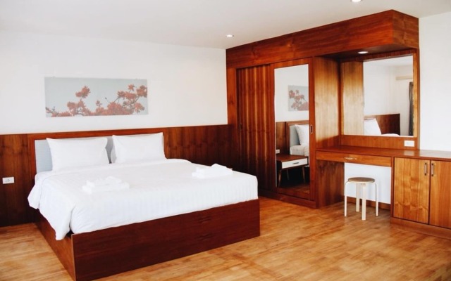 Phukaning Hotel