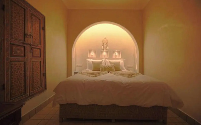 Riad Oum H&N Exclusive