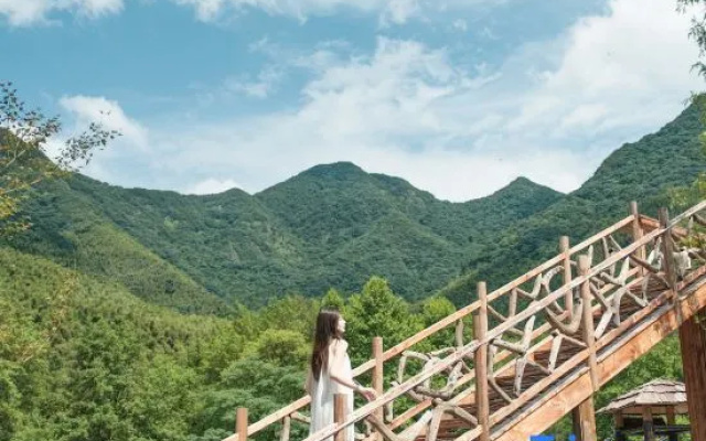 Mountain Resort Hotel – Outside – Xuancheng