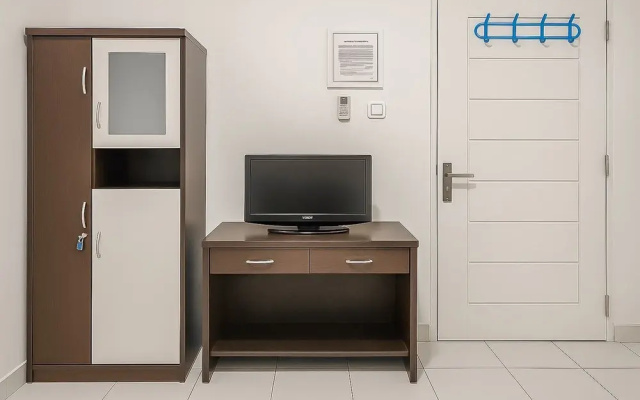 Seladarma Cozy Mitra RedDoorz