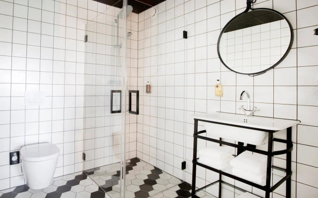 ibis Styles Amsterdam Airport (new)