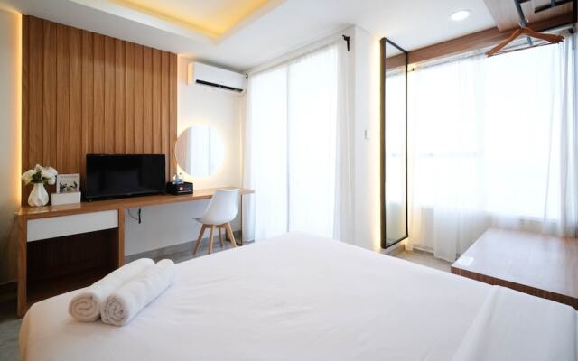 New And Cozy Studio At 88 Avenue Apartment