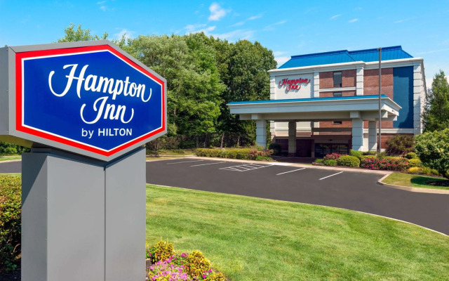 Hampton Inn Hartford/Airport