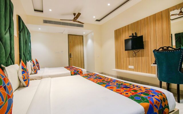Fabhotel Punjab Pride