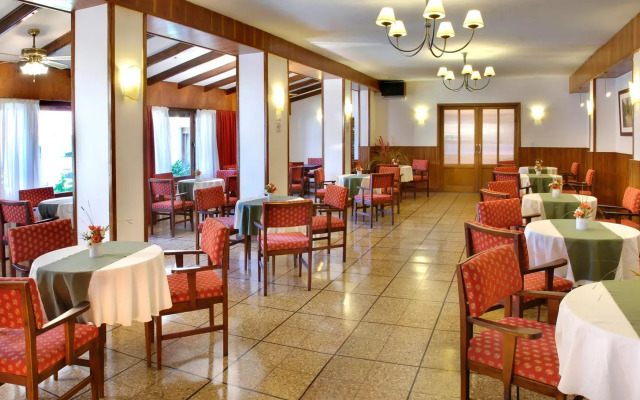 Edelweiss Resort