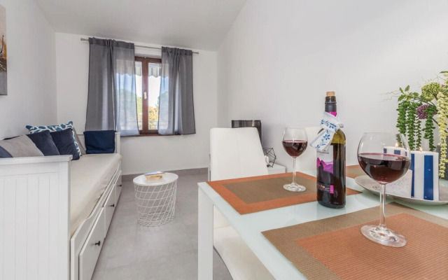 Beautiful Apartment in Porec With 1 Bedrooms