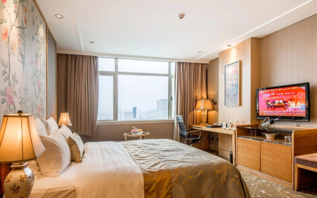 Dong Fang  Guangzhou