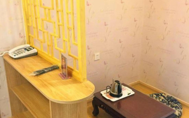 Yihao Hostel (Ji'nan Grand View Garden)