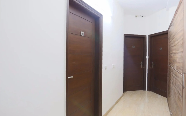 Hotel O New Raj Kamal