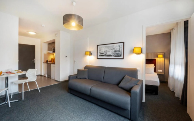 Nemea Appart Hotel Elypseo Strasbourg Port