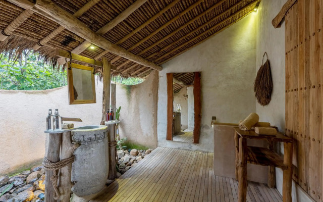 MATHIS Lodge Amed