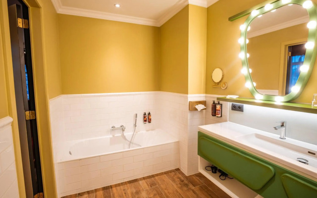 Plopsaland Theater Hotel