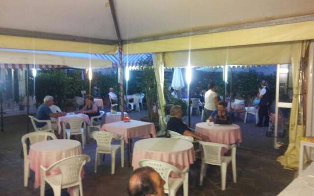 Hotel Tonfoni
