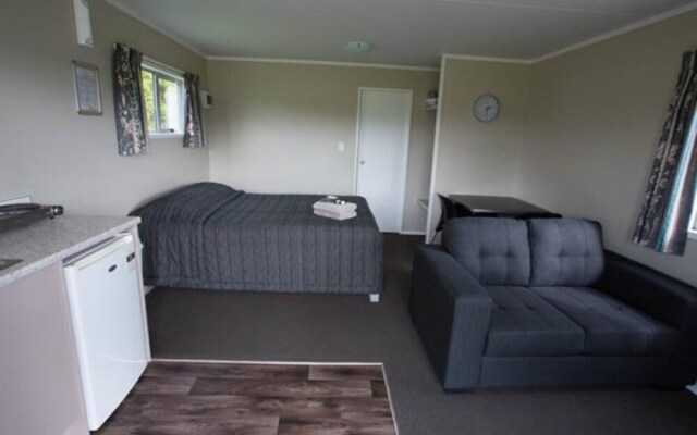 Raglan Holiday Park
