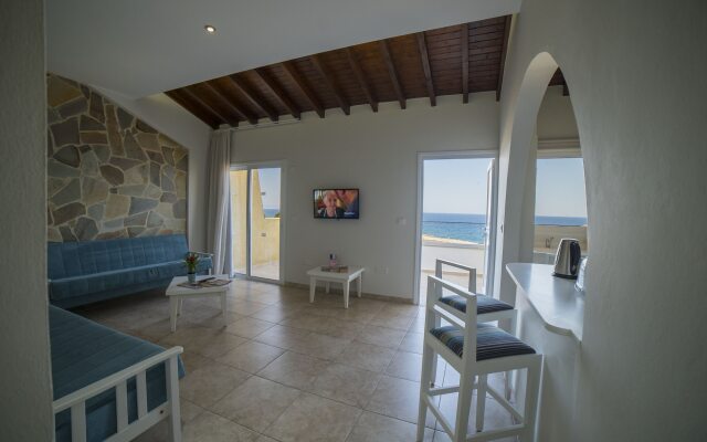 Myroandrou Beach Apartments