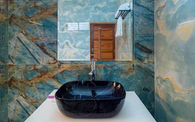 Fabhotel Prime Ar Phalazzo Resort