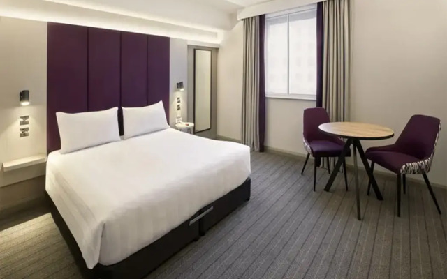 Premier Inn Belfast City Cathedral Quarter