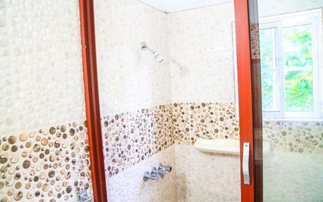 Dela de-Rose Guest House negril Jamaica