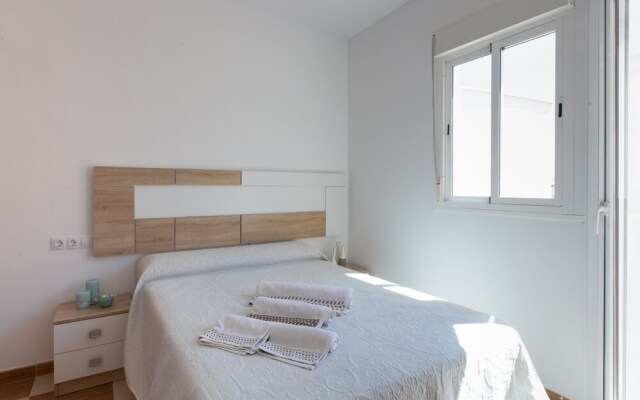 Cosy Holiday Home in Carboneras near Andaluz Park and Beach