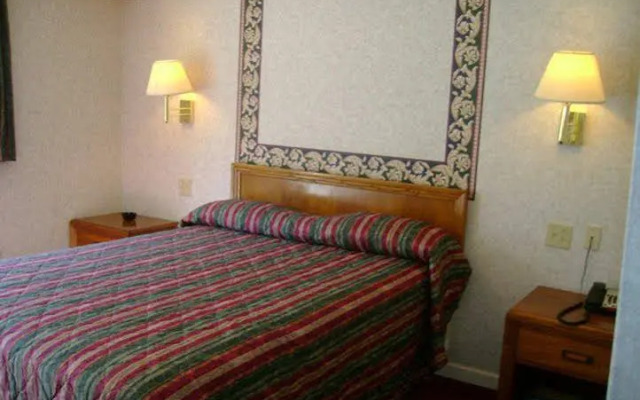 Passport Inn And Suites Chaplin